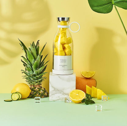 Embellish Beauty™ Blender Bottle